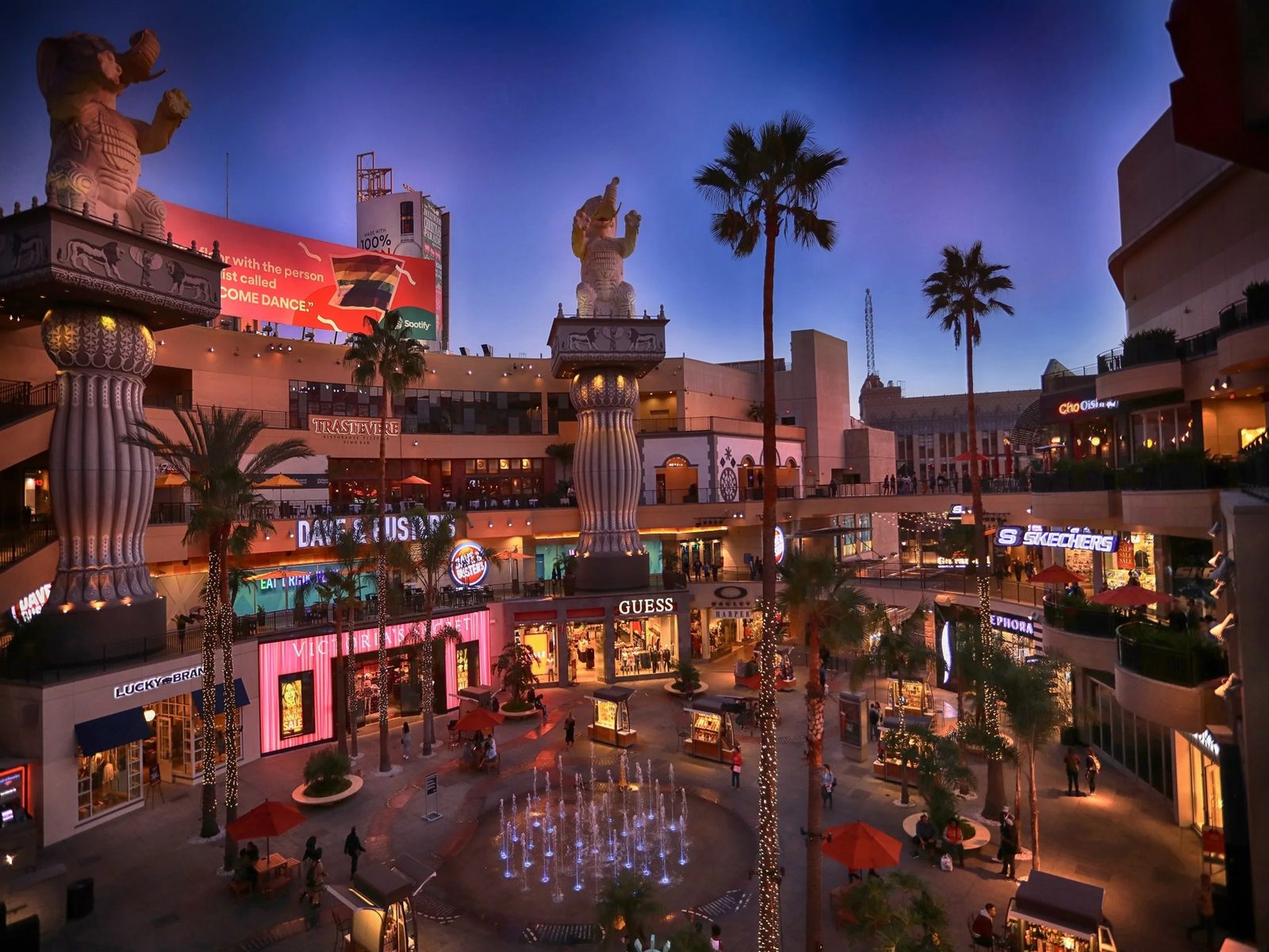 Ovation Hollywood